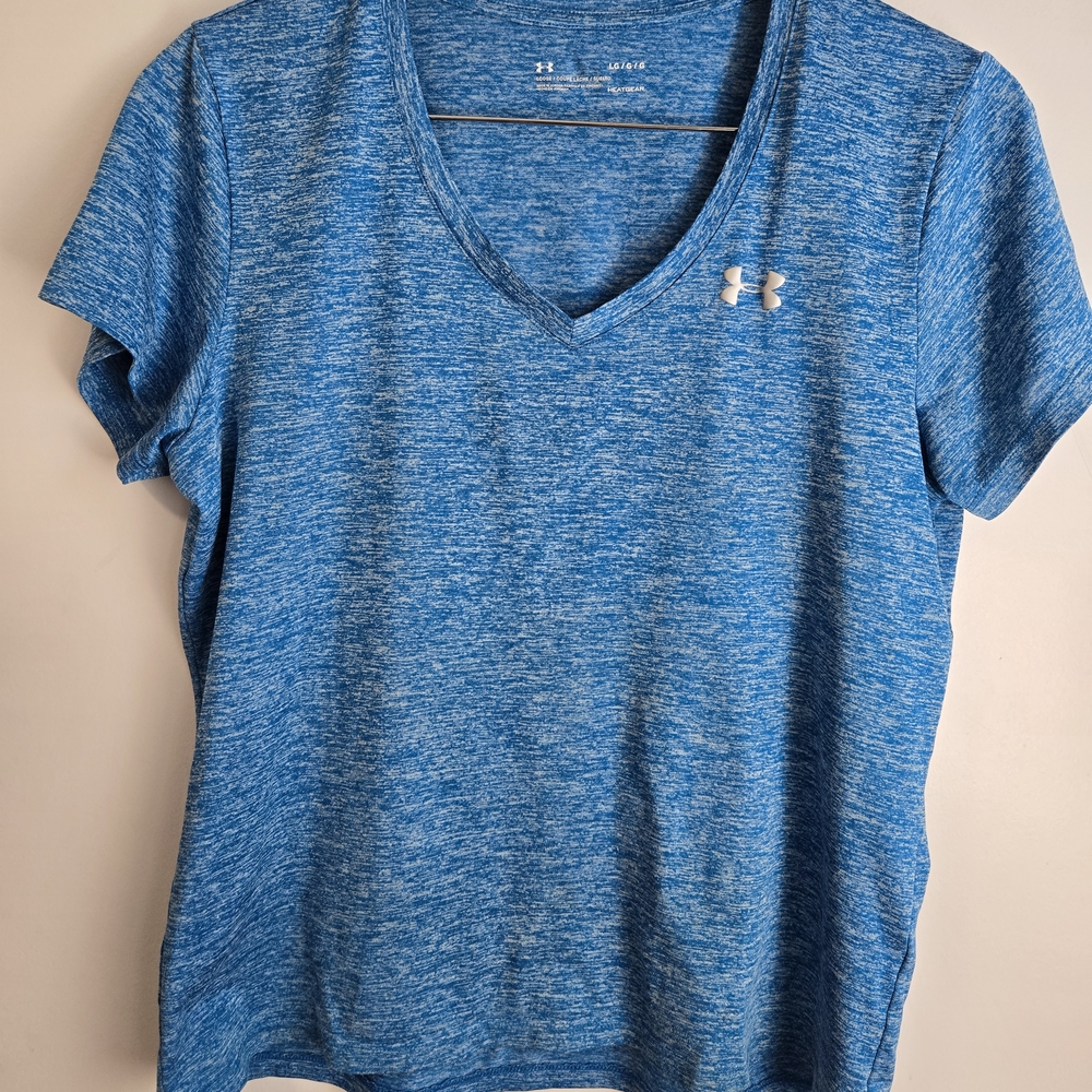 Under Armour Women's Blue V-Neck Athletic Top